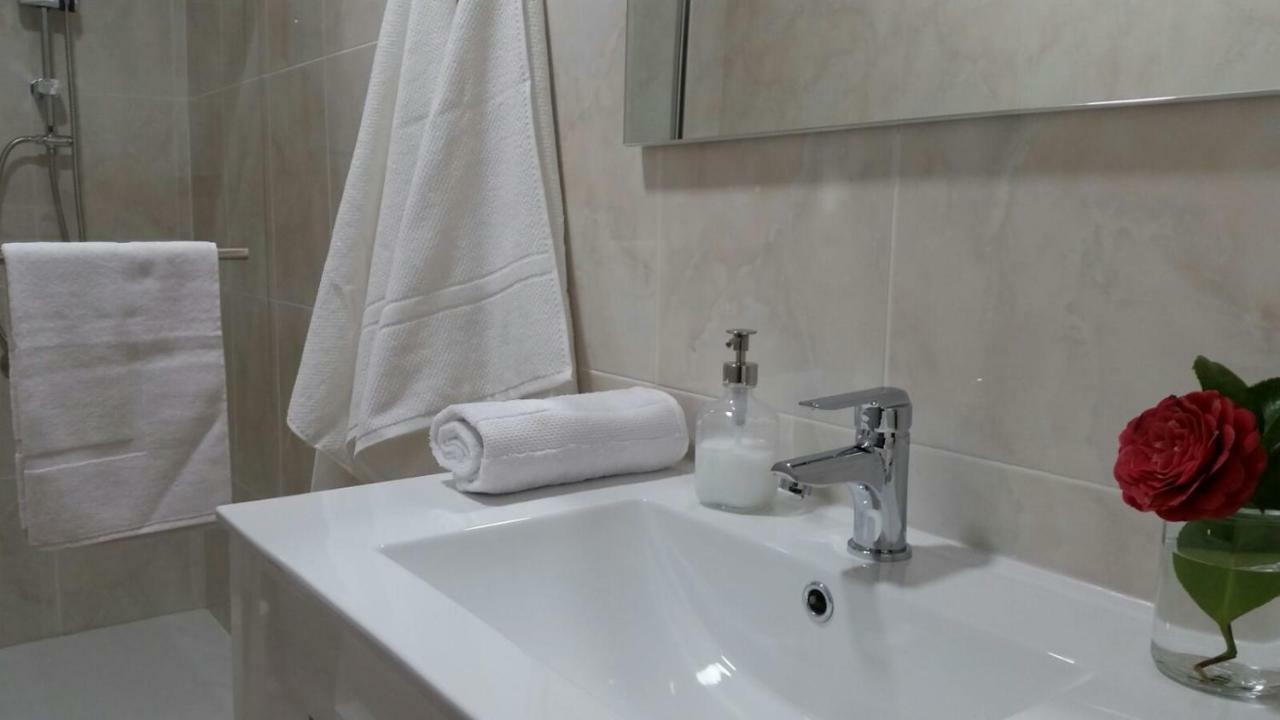 Ada Apartamento サンティアゴ・デ・コンポステーラ エクステリア 写真